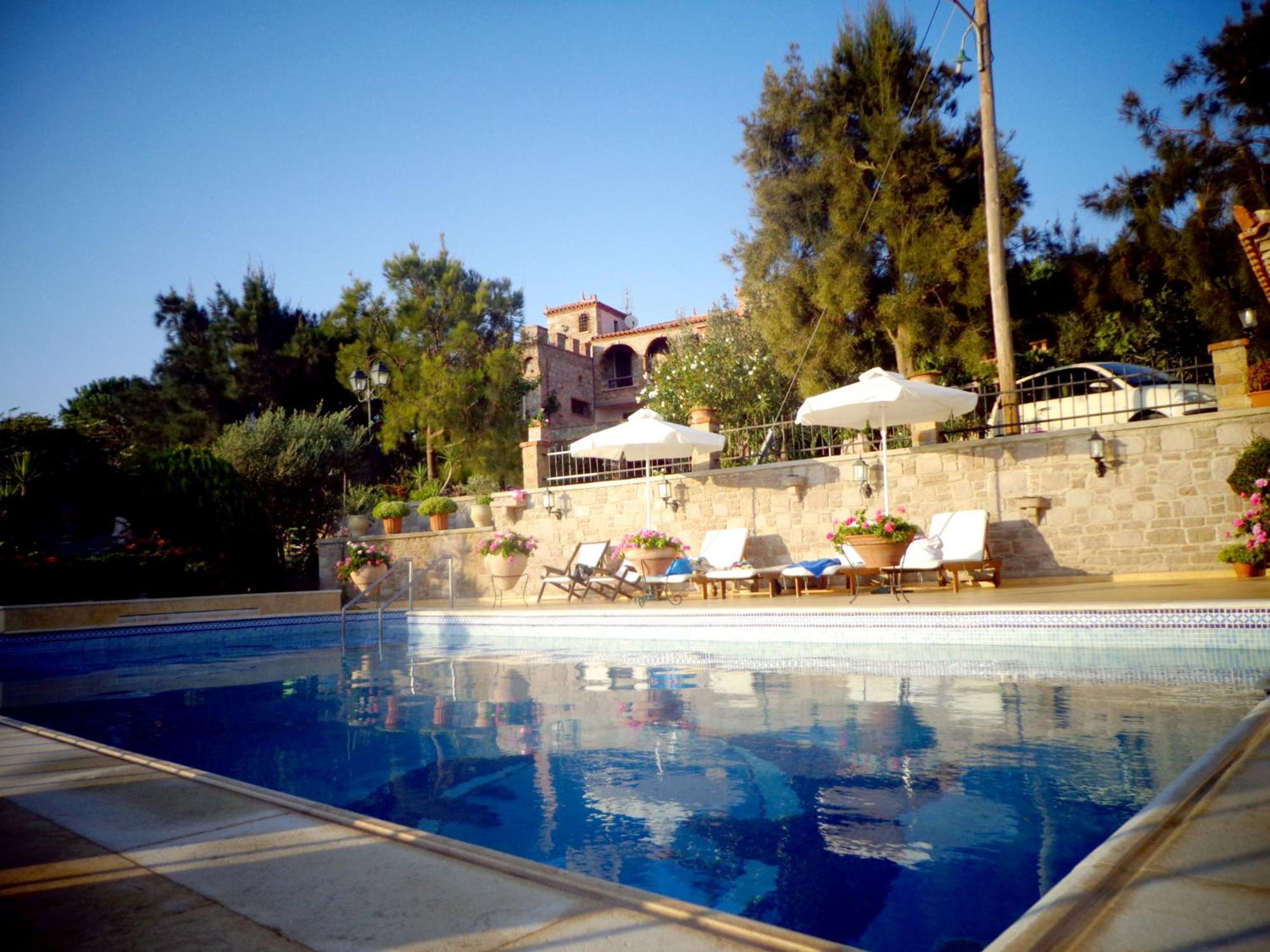 Lesvos Tower House Komninos Sígrion Екстериор снимка